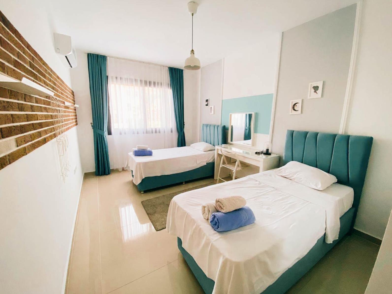 Stunning 2 Bedroom Holiday Home In 5-Star Resort Trikomo Eksteriør bilde